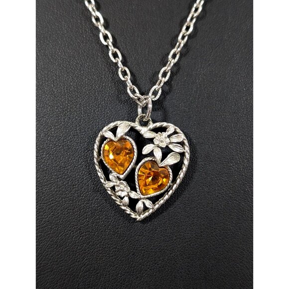 Sarah Coventry Jewelry - Vintage Sarah Coventry Love Story Faux Topaz Heart Necklace Silver Tone 22 in